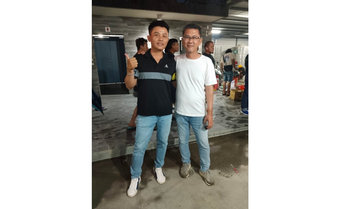 兩位帥氣男子漢~讚啦