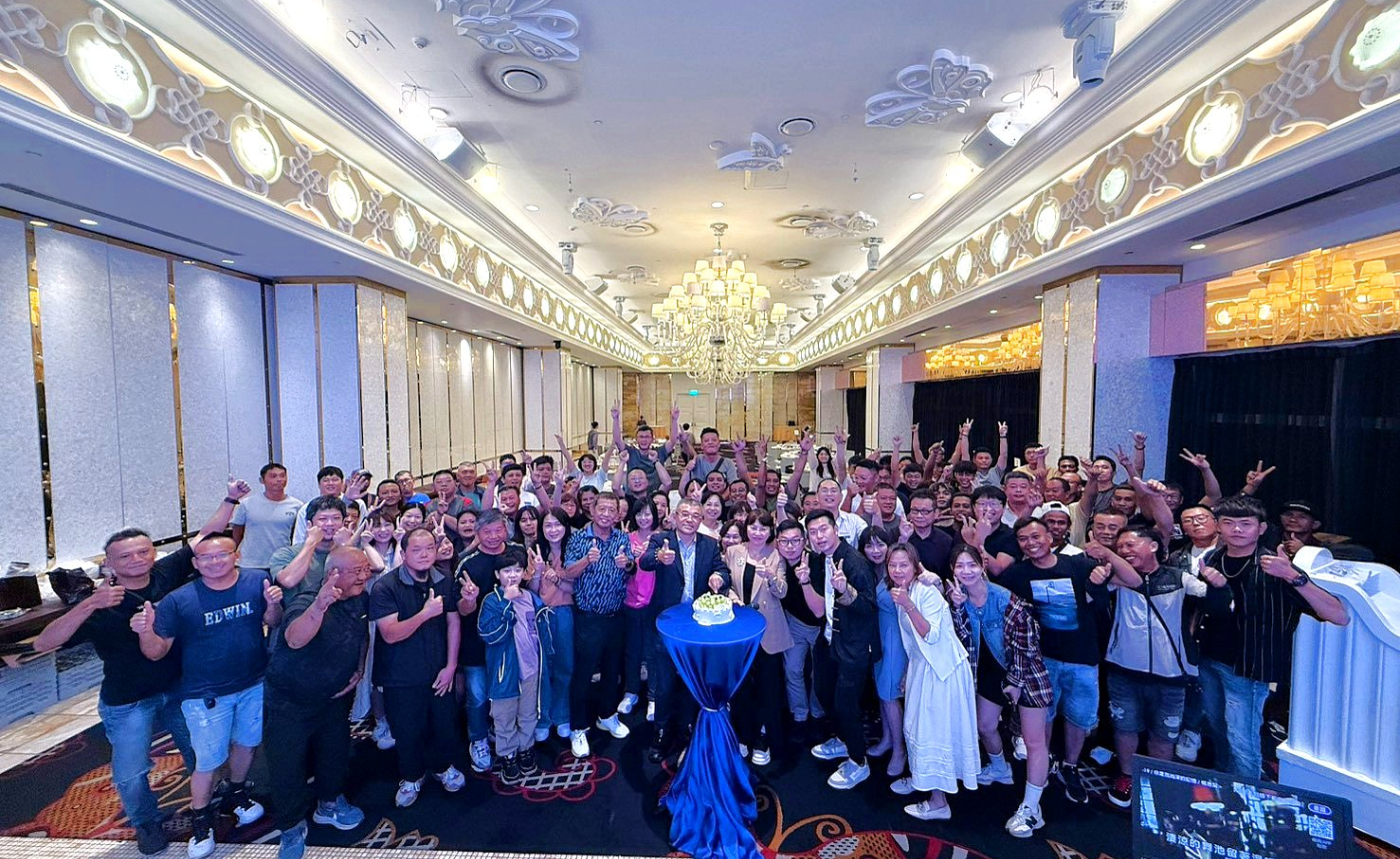LINE_ALBUM_新世紀中秋晚宴_260914_1